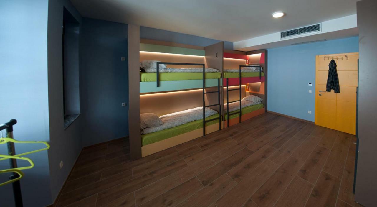 Ura Hostel بريزرن المظهر الخارجي الصورة